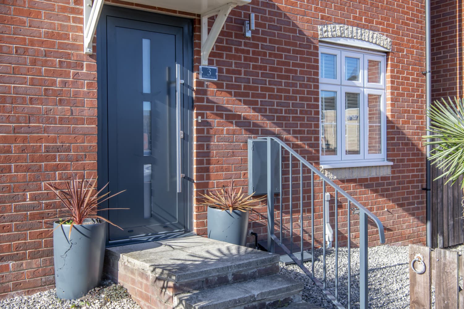 aluminium front door