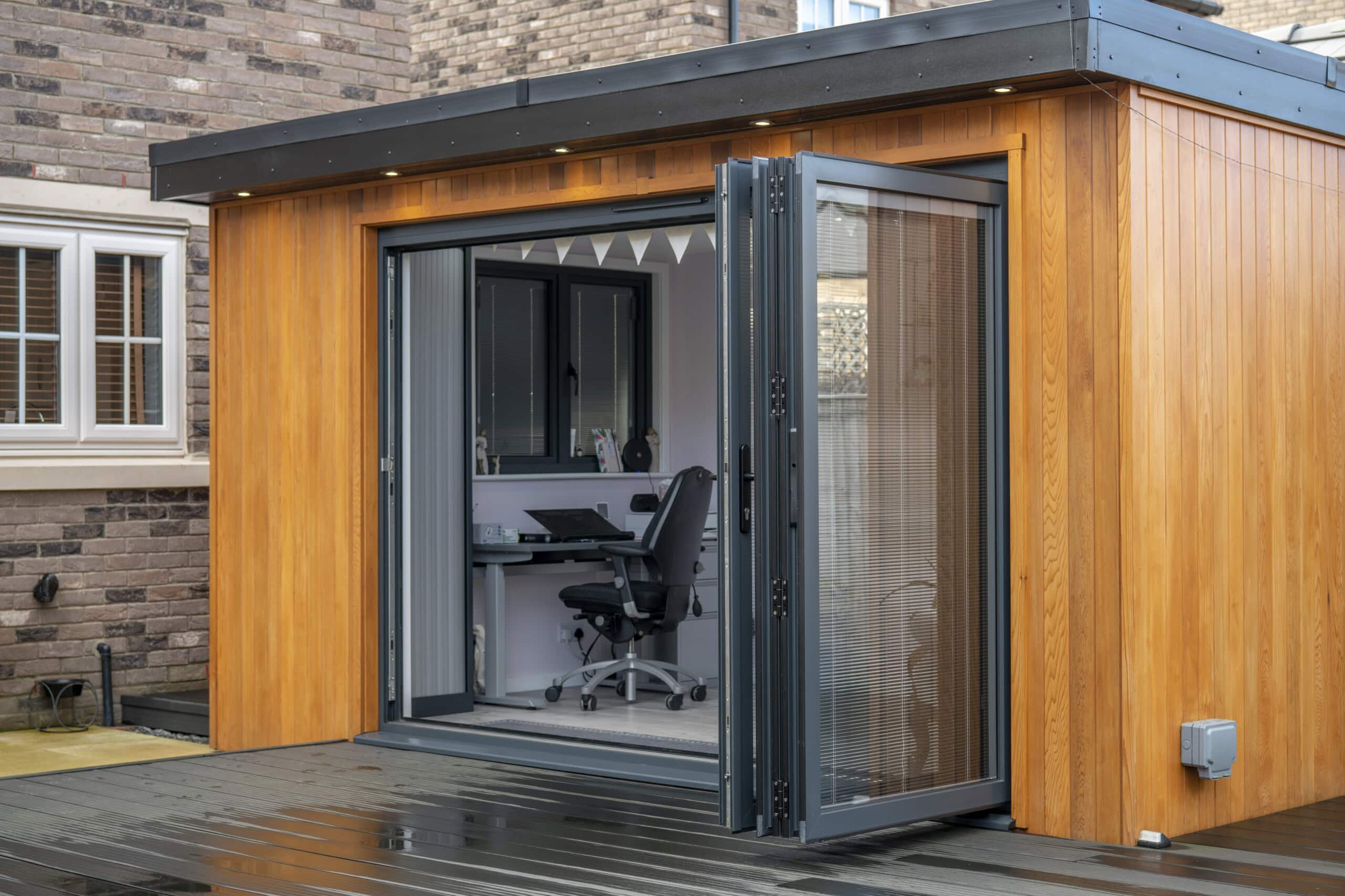 Aluminium Casement Windows