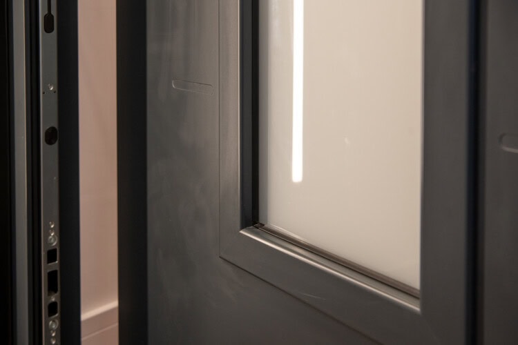 Signature Aluminium Door - Carnaby - Image 6